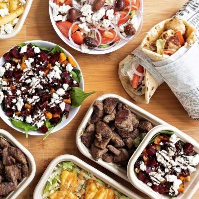 Guac N Roll – Five Food Trucks to Get Your Street Food Fix!