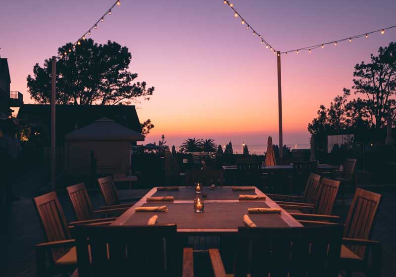 5 Spectacular Venues for a Sunset Summer Soirée.